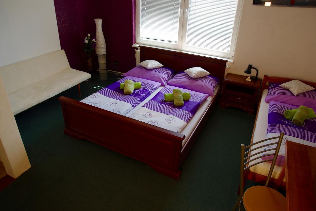 Hostel Humpolec Bagian luar foto